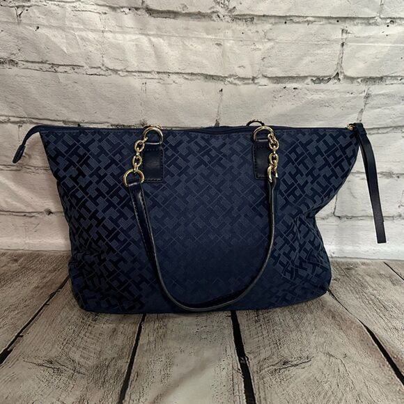 Tommy Hilfiger Navy Monogram Shoulder Bag with Gold Accents - Picture 2 of 5